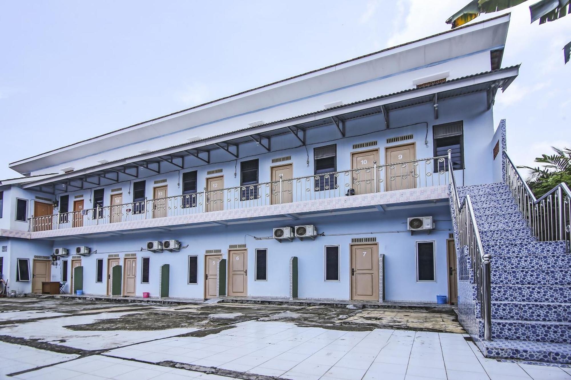 Hotel Spot On 90433 Serasi Kost
